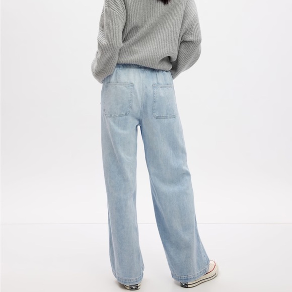 GAP High-Rise Wide Leg Pull on Jeans - Picture 2 of 3